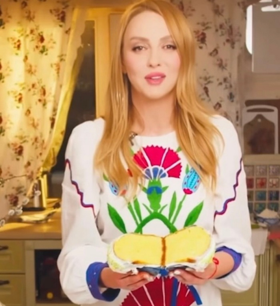 Ідеальна паска: Оля Полякова поділилася унікальним рецептом - INFBusiness