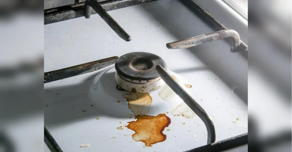 Диво-рецепт для газової плити: звичайні засоби перетворюють брудні конфорки на блискучі - INFBusiness