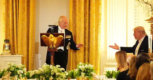 Дзвін, плани столу Resolute і лист Адамса – Чарльз III і Трамп обмінялися символічними подарунками