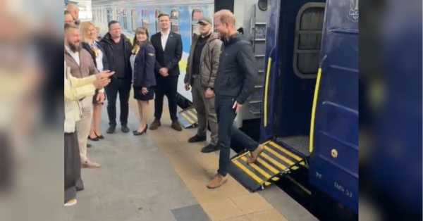 Королівський сюрприз: принц Гаррі несподівано прибув до Києва