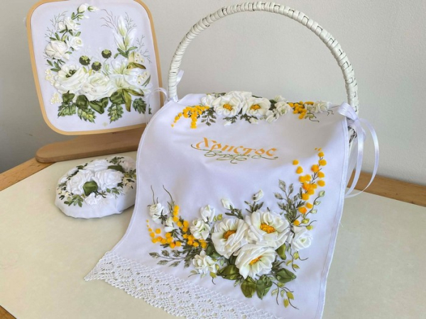 «Великодній рушник — це душа свята й сильний оберіг», — майстриня Валентина Матвєєва - INFBusiness