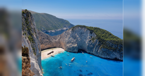 Греція закриває пляжі: вводять нові заборони та жорсткі обмеження - INFBusiness