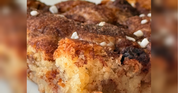 Шведський яблучний пиріг: аромат такий, що неможливо стерпіти, доки допічеться