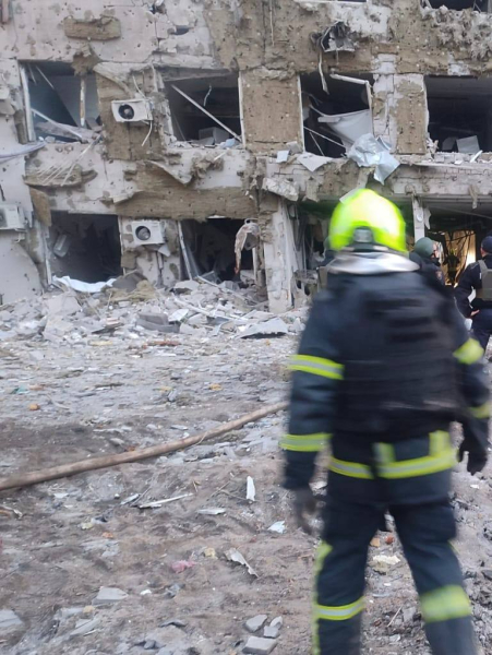 Окупанти вдарили по українських містах: знищено будинки, багато загиблих та постраждалих (фото) - INFBusiness