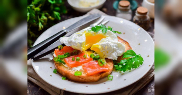 Дієтологи назвали п’ять продуктів, які не можна їсти з яйцями - INFBusiness