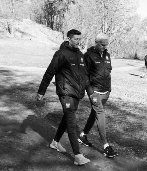 Тренер збірної Польщі з футболу раптово помер після пробіжки (фото, відео) - INFBusiness