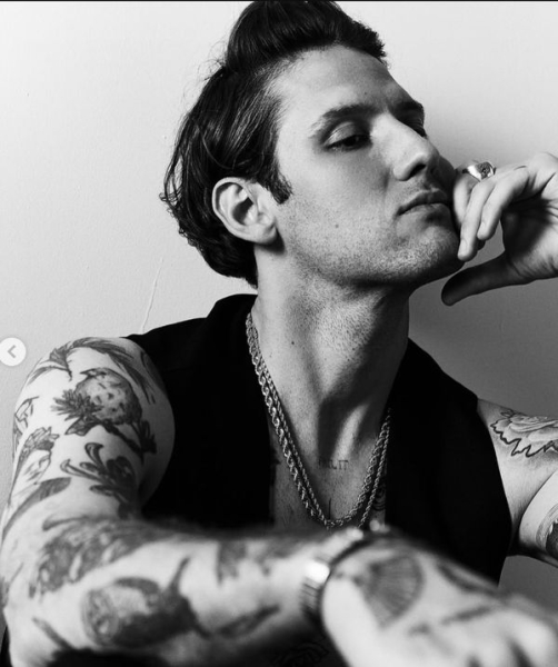 Коляденко показав фото сина-красеня і зворушливо привітав його з нагоди 33-річчя - INFBusiness