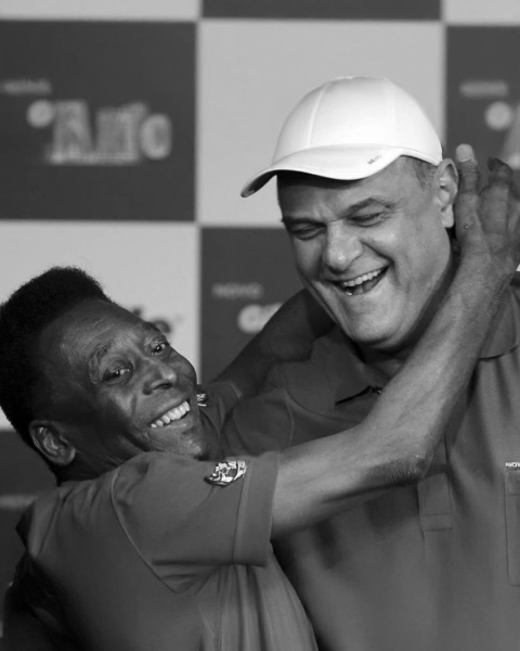 Помер легендарний гравець, який відмовився від НБА і виблискував на п'яти Олімпійських іграх (фото, відео) - INFBusiness