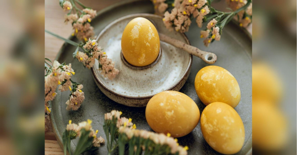 Як пофарбувати яйця куркумою: покроковий рецепт для яскравих крашанок - INFBusiness