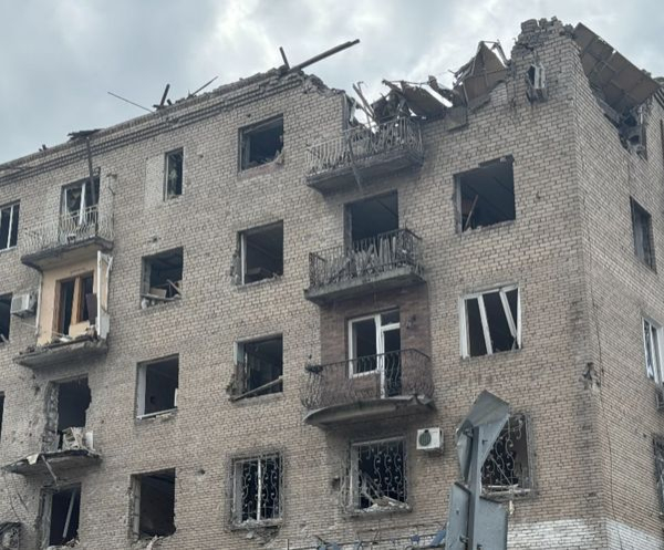 Росіяни обрушили бомби на Краматорськ за кілька годин до оголошеного «перемир'я»: багато поранених (фото, відео) - INFBusiness