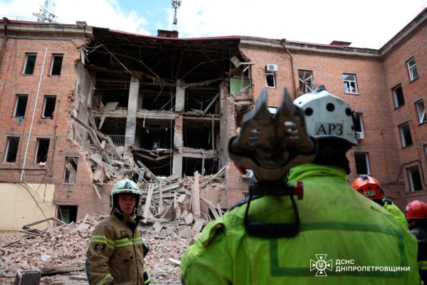 Під Запоріжжям росіяни вдарили дроном по маршрутці з людьми, є жертви - INFBusiness