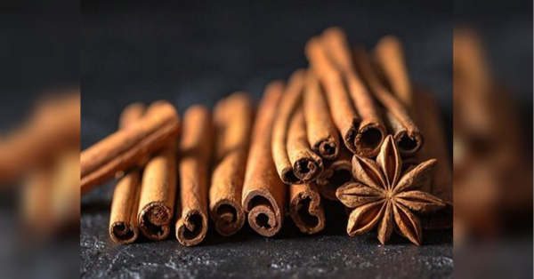 «Заїдання» стресу: ці спеції допоможуть «обманути» мозок і впоратися з раптовим голодом