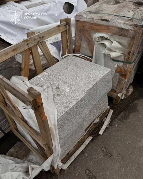 На Київщині місцева влада вкрала 3 млн гривень на хрестах для могил полеглих військових - INFBusiness