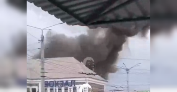 Росіяни вдарили по залізничному вокзалу Кривого Рогу (відео)