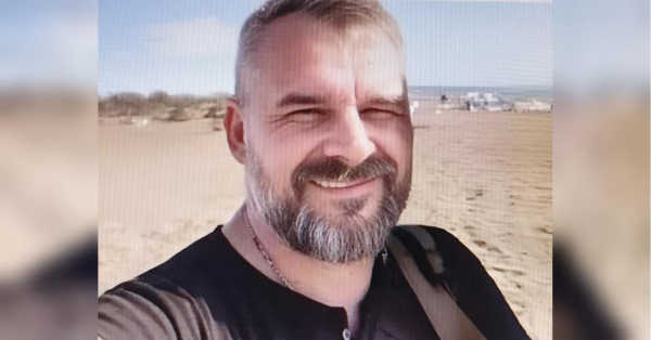 «Батька заарештували на вулиці, а собаку, якого він вигулював, повісили на паркані»: окупанти засудили священника до 22 років в’язниці - INFBusiness