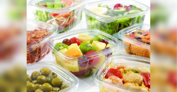 Що не можна зберігати в пластику: цей список здивує навіть досвідчених господинь - INFBusiness