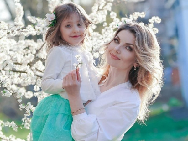 З Кобеляк — на Бродвей: історія 11-річної українки, яка стала обличчям європейських кутюр’є - INFBusiness