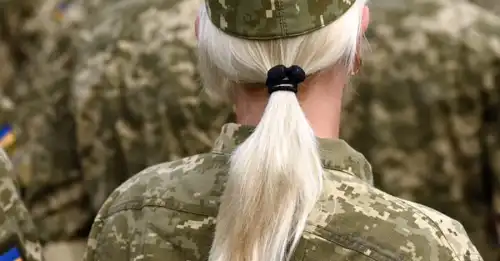 Ви не швачка, ви – рядовий: як жінки опиняються на військовому обліку й що з цим робити - INFBusiness
