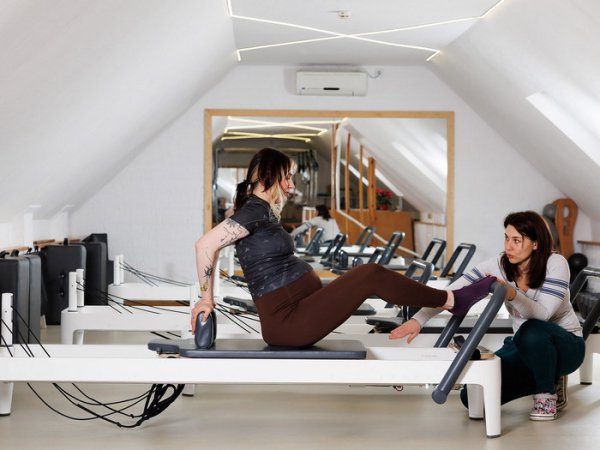 Пілатес під час вагітності: тренерка розповіла, як займатись безпечно і без страху - INFBusiness