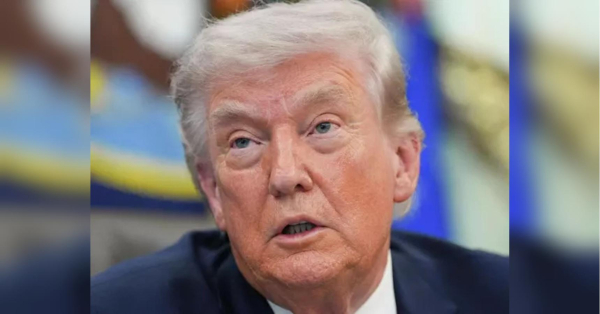 Трампа звинувачують у зловживанні владою: у Конгресі запускають процедуру імпічменту