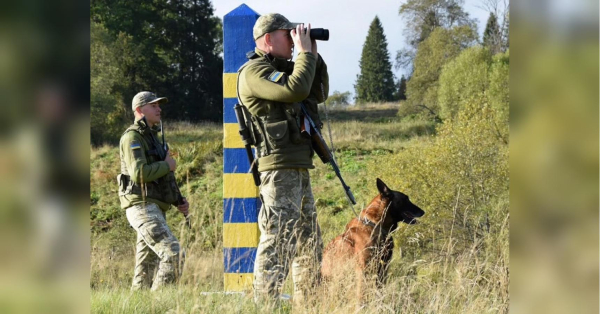 В Україні за ініціативи уряду можуть запровадити кримінальну відповідальність за незаконний перетин державного кордону. Відповідні зміни передбачені законопроєктом № 13673, який подав Кабінет міністрів України. Штрафи до 170 тисяч і тюрма: уряд готує покарання за незаконний виїзд за кордон - INFBusiness