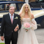 Легендарний чемпіон світу та Європи з футболу у 81 рік вперше став дідусем (фото) - INFBusiness