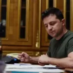 Зеленський оприлюднив документи, отримані від ГУР, та попередив про нові удари РФ - INFBusiness