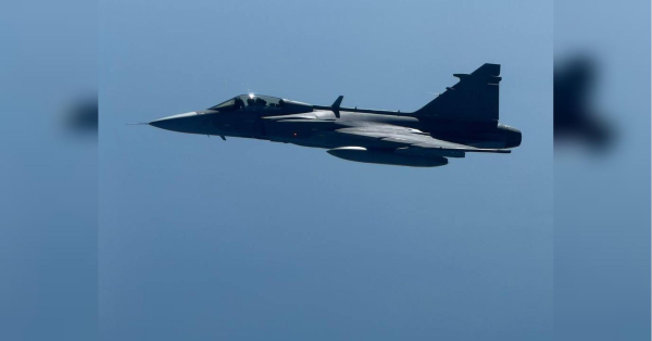 Здатні виконати два завдання: як можна використовувати шведські Gripen і чи дозволить це досягти перелому на фронті - INFBusiness