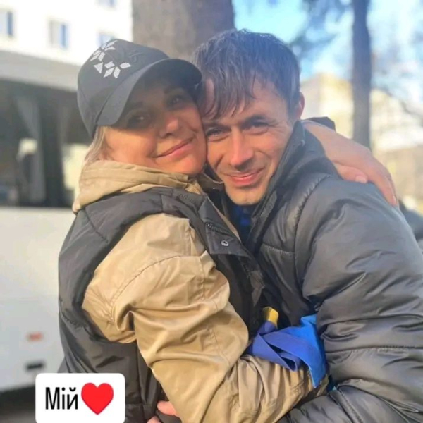 «Засинав і прокидався з її фото»: нацгвардієць, який провів у чеченському полоні три роки, нарешті обійняв донечку, яку ніколи не бачив - INFBusiness