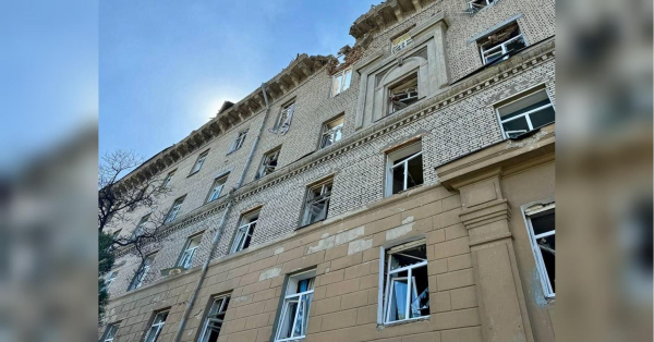 У Дніпрі ракета росіян влучила в гуртожитку, а у Кривому Розі дрон влетів у багатоповерхівку (фото, відео) - INFBusiness