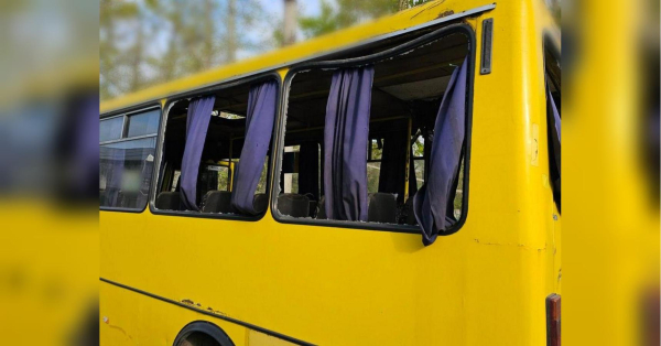 Херсон масовано атакували: росіяни вгатили по маршрутці, є жертви (фото, відео) - INFBusiness