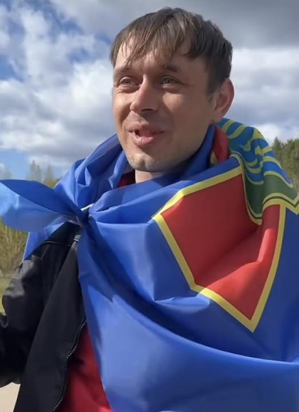 «Засинав і прокидався з її фото»: нацгвардієць, який провів у чеченському полоні три роки, нарешті обійняв донечку, яку ніколи не бачив - INFBusiness