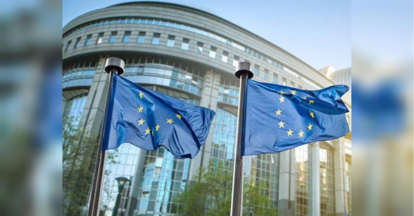 Європейські політики та чиновники дедалі частіше говорять про небезпеку нової агресії з боку росії у найближчі один-два роки. У Брюсселі та столицях країн ЄС побоюються, що кремль може використати геополітичний момент для розширення конфлікту за межі України. Про це повідомляє видання Politico. путін може піти на ескалацію в Європі і розширити конфлікт, щоб уникнути поступок щодо України, — ЗМІ - INFBusiness