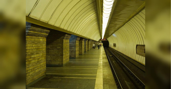 У київському метро пролунав «вибух»: деталі інциденту (відео) - INFBusiness