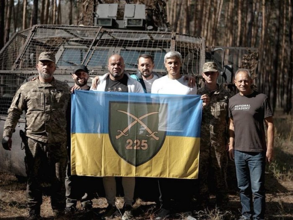 225-й ОШП тримає один із найважчих напрямків фронту: БФ «Надія» та Валерій Дубіль посилюють полк Олега Ширяєва - INFBusiness