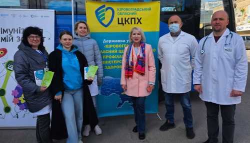 Під час виїзної вакцинальної сесії у Кропивницькому імунізували майже сотню містян (ФОТО) - INFBusiness