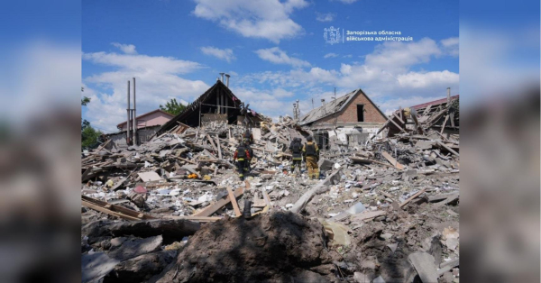 Зростає кількість постраждалих від авіаудару росіян по Запоріжжю (фото, відео) - INFBusiness