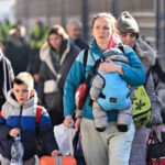 ЄС продовжить тимчасовий захист українських біженців призовного віку. Але не для всіх - INFBusiness