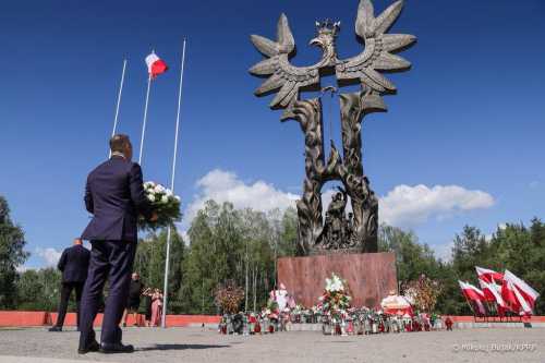 Євген Магда: Скандал з орденом почав у Польщі вибори, де українське питання — серед головних - INFBusiness