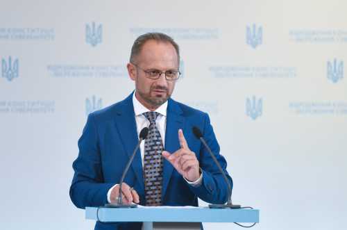 Логістичний глухий кут: як Україна перетворює сакральний Крим на важкий тягар для Росії - INFBusiness