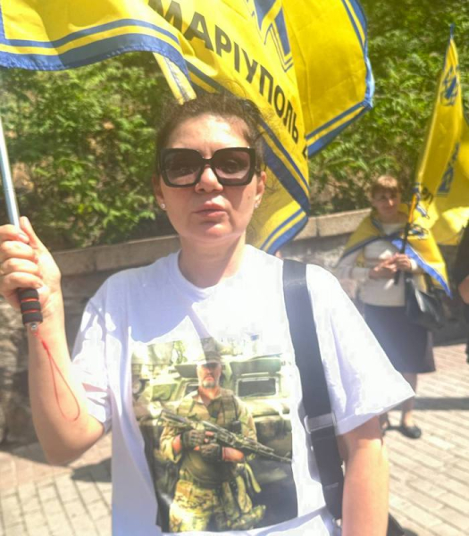 «У мого чоловіка гниє нога, а росіяни не включають його в обмін»: Рада ухвалила важливий документ про тяжкопоранених під час теракту в Оленівці - INFBusiness