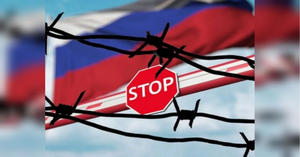 Країни ЄС третій день поспіль не змогли узгодити новий пакет санкцій проти росії, що змусило їх тимчасово заморозити обмеження цін блоку на російську нафту ще на тиждень. Посли відклали подальші обговорення до 22 липня, погодившись тимчасово зберегти граничну ціну на нафту на рівні 44,10 долара за барель — до 23 липня. Про це повідомили два дипломати ЄС, знайомі з цим питанням. Ірландія, яка зараз головує в Раді ЄС, запланувала нову зустріч послів ЄС на 22 липня. Євросоюз не зміг досягти згоди щодо санкцій проти росії: що сталося - INFBusiness