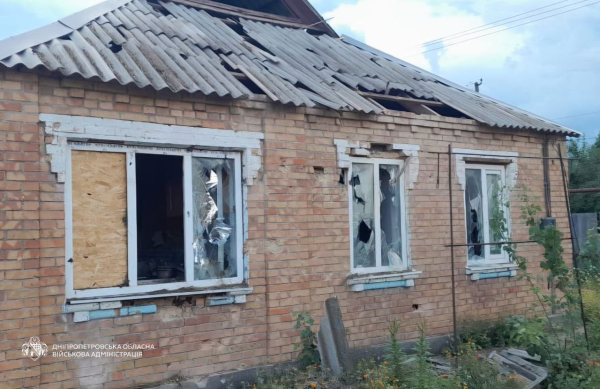 Росіяни продовжують обстрілювати Україну. У ніч на 09 липня (з 18:00 08 липня) противник атакував двома балістичними ракетами «Іскандер-М» та 94 ударними БпЛА. Про це повідомили Повітряні Сили ЗСУ. Нічого не залишилося, крім руїн: росія знову атакувала українські міста, є загиблі та поранені (фото) - INFBusiness