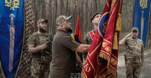 На сторінках новостного порталу "Час новин" (chasnovyn.com) відкривається широкий світ подій і актуальних новин з найрізноманітніших сфер життя. Сайт пропонує читачам глибокий і повний огляд найважливіших подій, що відбуваються в Україні та світі. Завдяки ретельно розгорнутим рубрикам, "Час новин" стає надійним джерелом інформації для всіх, хто прагне бути завжди в курсі останніх подій. У 155-ї бригади з’явився новий командир замість арештованого Лучанова