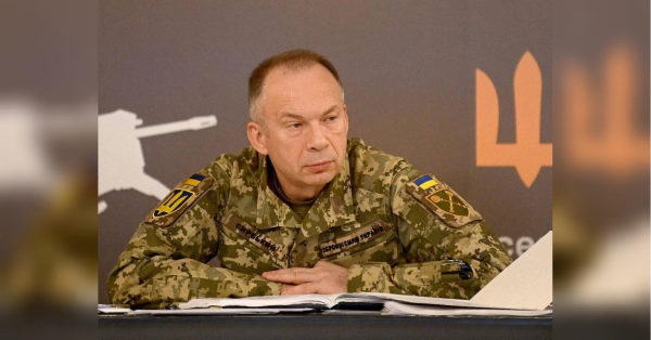 Набирає обертів реформа армії — оновлення системи комплектування підрозділів та нові підходи до проходження військової служби. Міністерство оборони України пропонує переглянути систему грошового забезпечення військовослужбовців і підвищити мінімальні виплати до понад 30 тисяч гривень. Між Генеральним штабом і Міністерством оборони виникають робочі протиріччя і окремі питання, але їх вирішують у робочому порядку. Сирський визнав протиріччя з Федоровим - INFBusiness