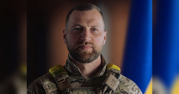 Новий міністр оборони Євгеній Хмара звільнений з військової служби не через ВЛК, а на підставі Закону України «Про військовий обов’язок і військову службу». «Спекуляції довкола причин нібито через ВЛК — брехня»: у Міноборони розповіли, як звільнили Хмару з військової служби - INFBusiness