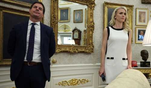 Вона завжди поруч із Трампом: хто така Наталі Харп — нова фаворитка президента США - INFBusiness