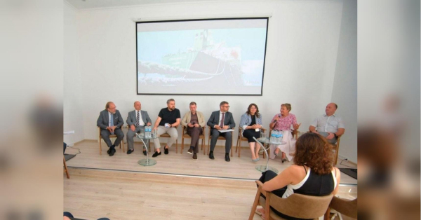 Національне агентство України з питань виявлення, розшуку та управління активами, відоме як АРМА, обмежило доступ журналістів до заходу, який саме відомство анонсувало як публічний. Таємничий бізнес-форум: АРМА обмежує доступ журналістів до публічних заходів - INFBusiness