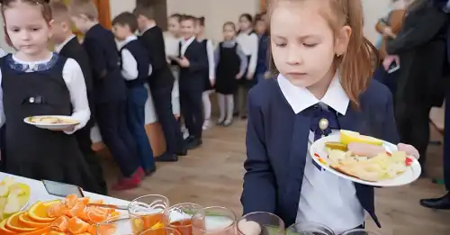 Що зміниться у вересні банк для пенсіонерів, харчування в школах і податкові зміни для військовозобов’язаних - INFBusiness