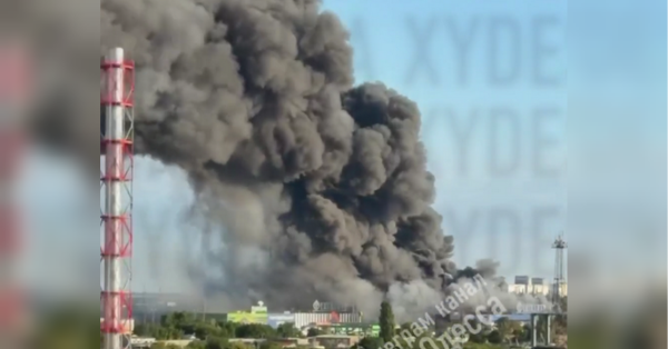 Одеса знову під ударом: горять склади та житлові будинки (фото, відео) - INFBusiness